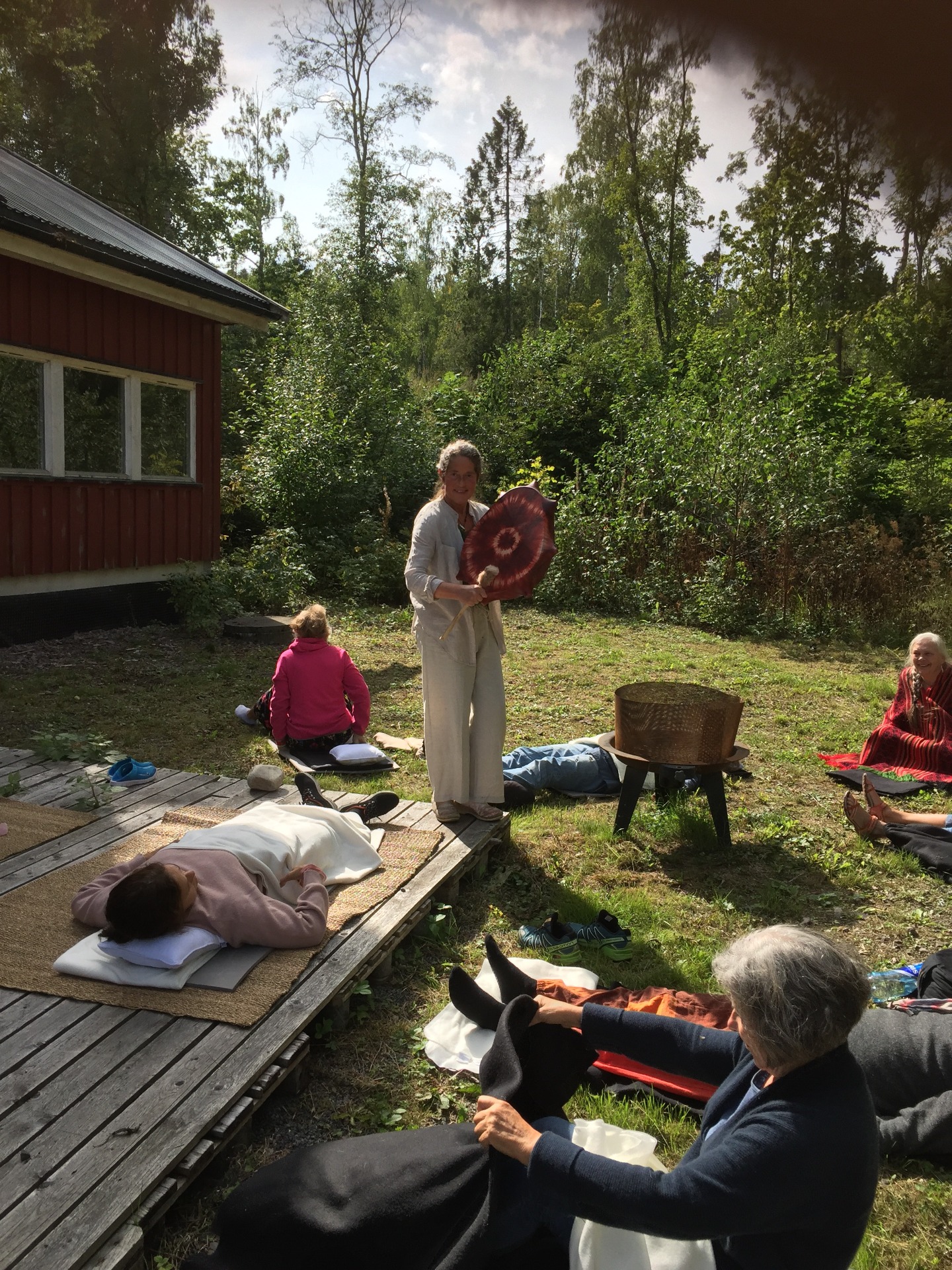 trommen er med. her fra helgekurs "naturens elementer"